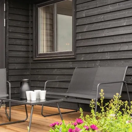 Villavilla 546 - Hostrup Strand, Limfjorden * Spottrup