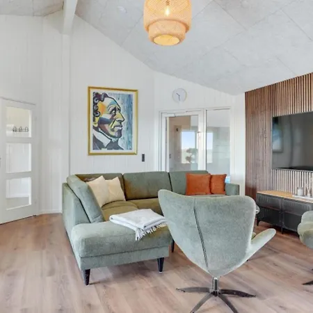 Villavilla 546 - Hostrup Strand, Limfjorden * Spottrup